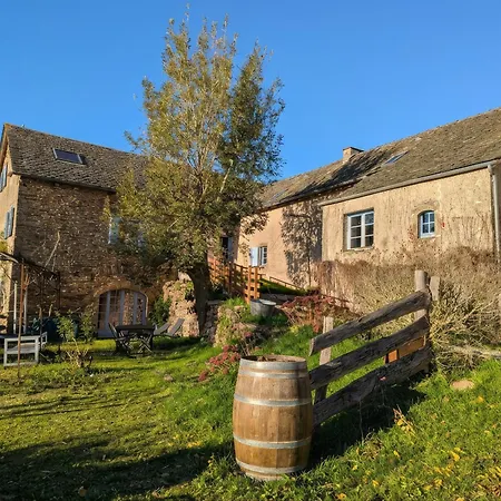 Saisonnee - De Charme En Aveyron