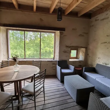 Apartman Saisonnee - De Charme En Aveyron *